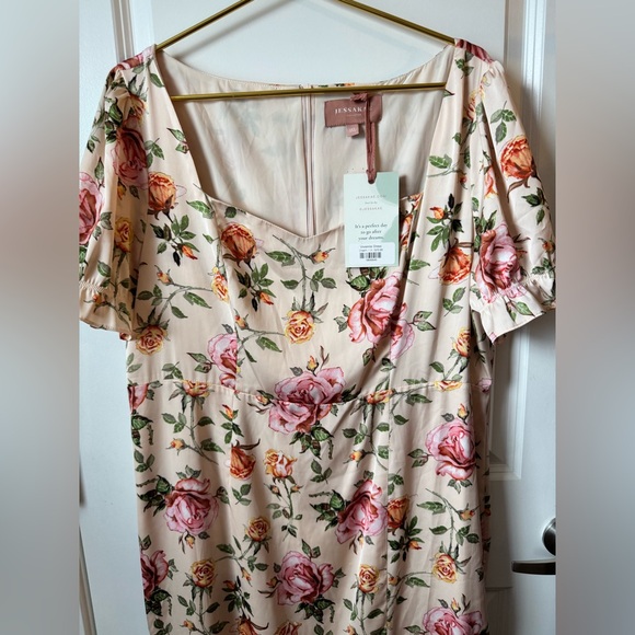 JessaKae Vivienne Dress - Picture 10 of 14